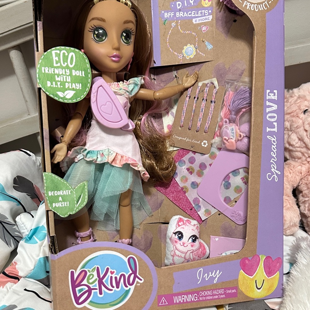NWT Eco-Friendly Be Kind Doll with DIY Play by Jada girls toy - Picture 3 of 11